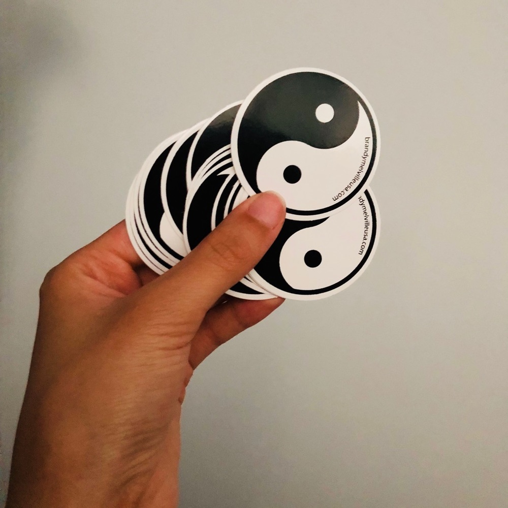 Brandy Melville yin yang sticker